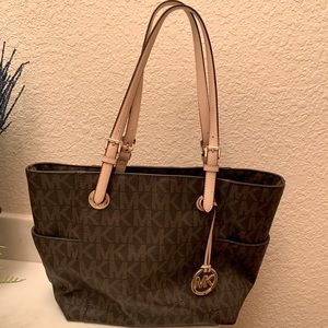Michael Kors signature purse